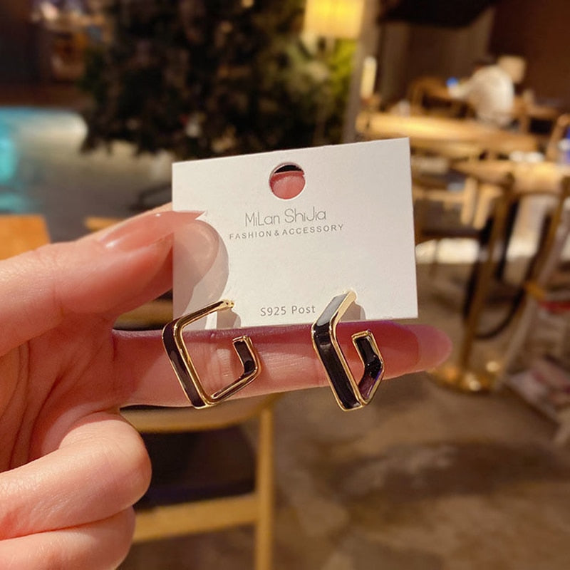 Vintage Metallic Gold Color Multiple Small Round Stud Earrings Women Korean Jewelry Fashion Wedding Party Earrings Jewelry Gifts