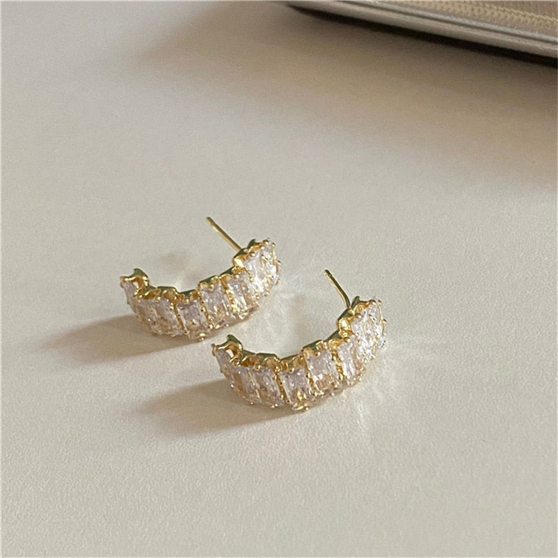 2025 Korean New Simple Temperament Circle Pearl Earrings Fashion Small Versatile Earrings  Jewelry